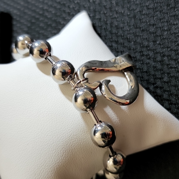 Women's Stainless Steel Bracelet - Picture 3 of 5